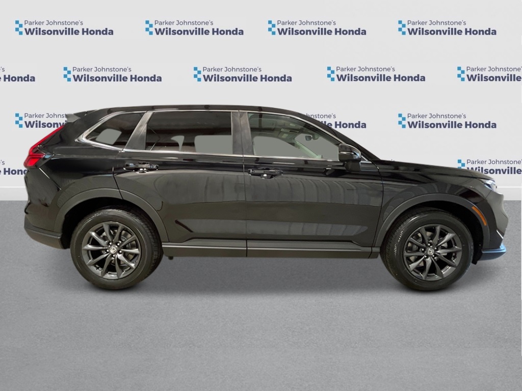 Vehicle image 4 of 28