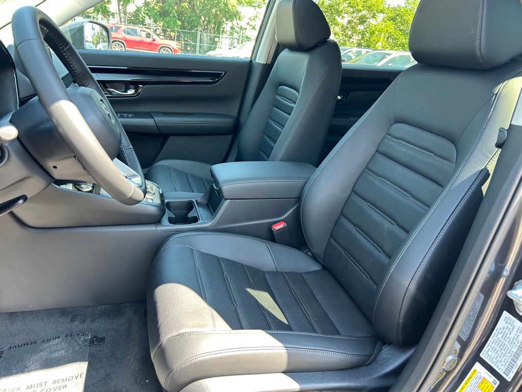 Vehicle image 11 of 29