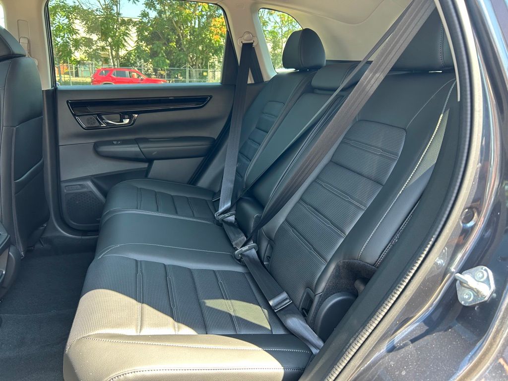 Vehicle image 12 of 29