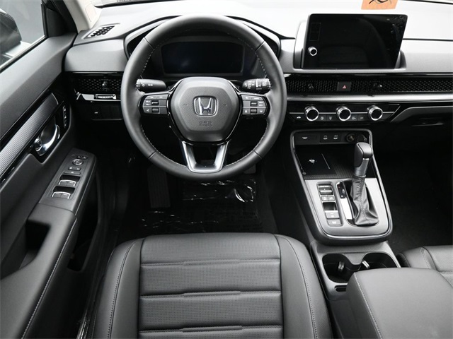 Vehicle image 33 of 35