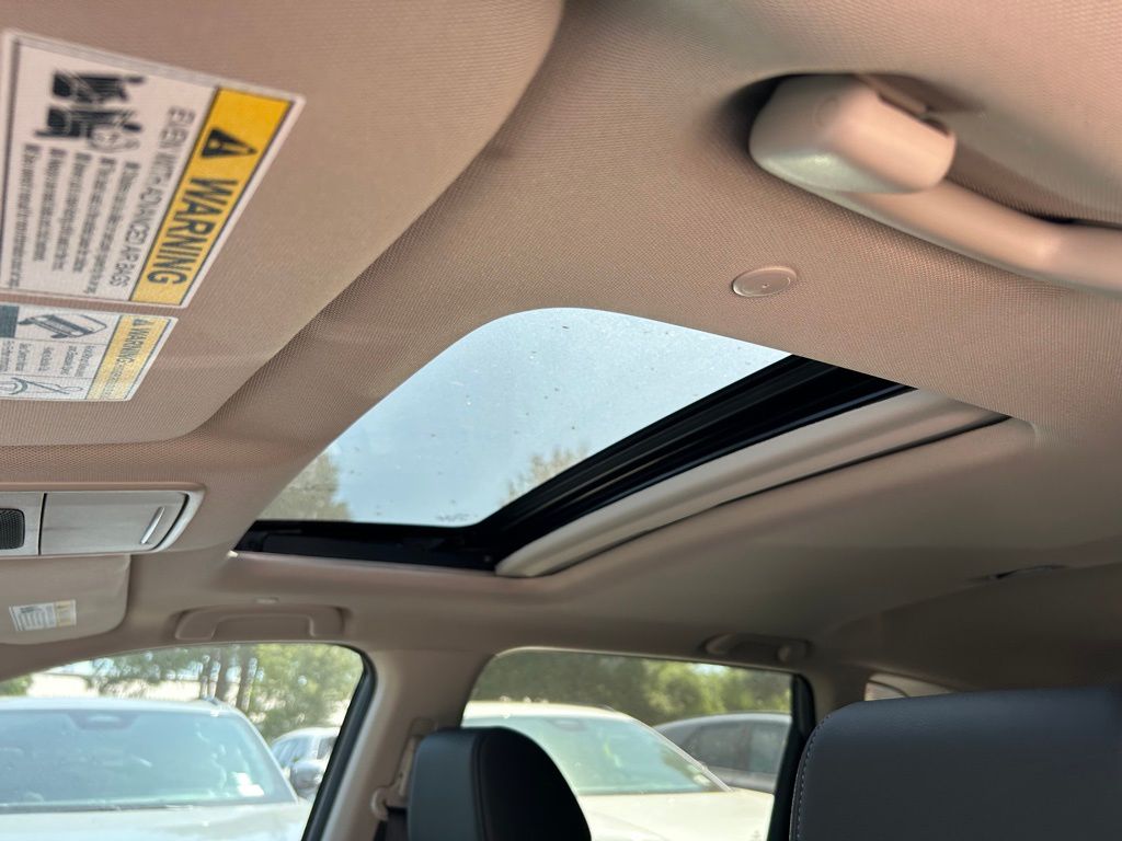 Vehicle image 29 of 29
