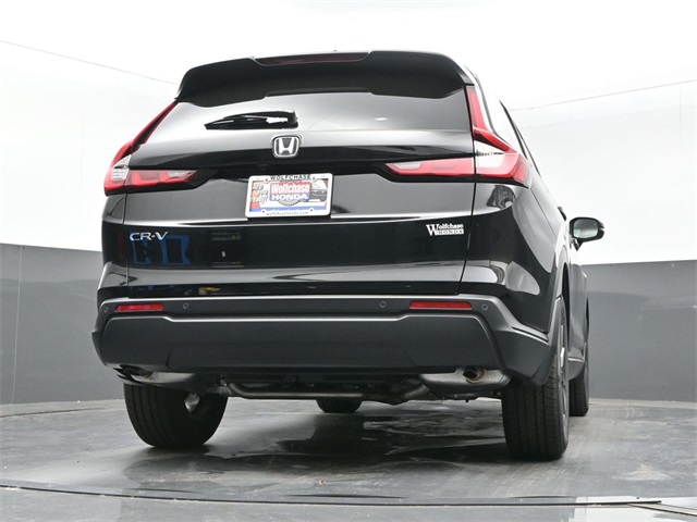 Vehicle image 19 of 35