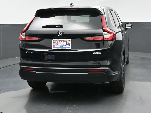 Vehicle image 17 of 35