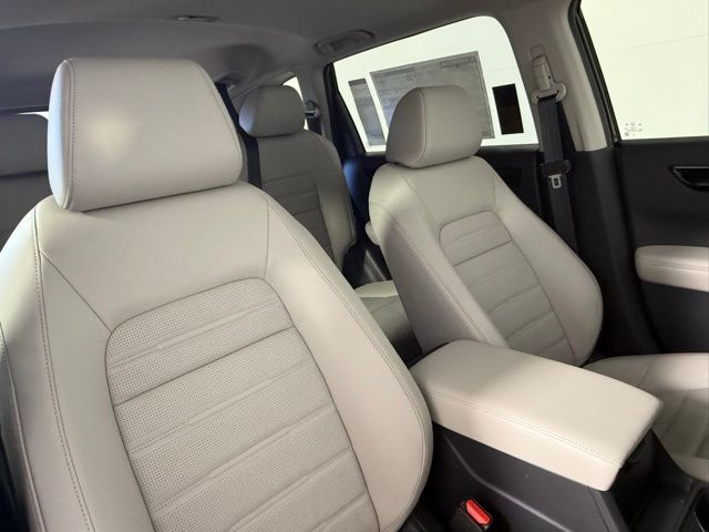 2026 Honda CR-V EX-L Image 12 of 50