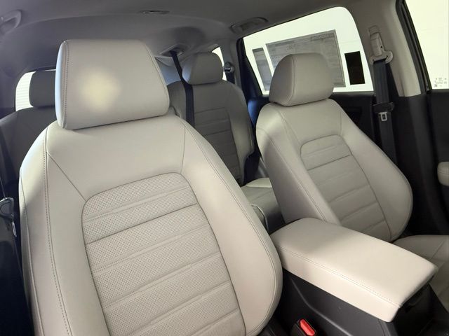 2026 Honda CR-V EX-L Image 13 of 50