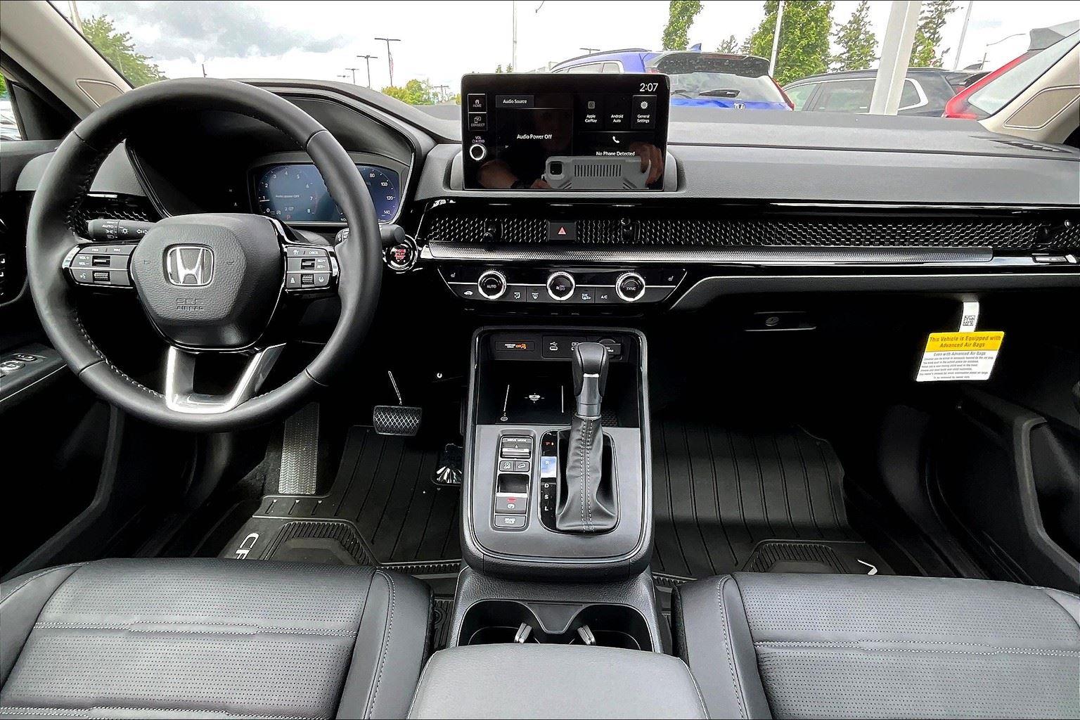 Vehicle image 14 of 27