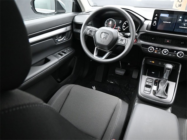 Vehicle image 32 of 35