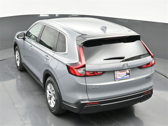 Vehicle image 21 of 35