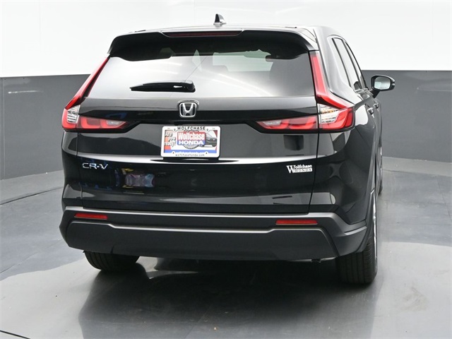Vehicle image 17 of 35