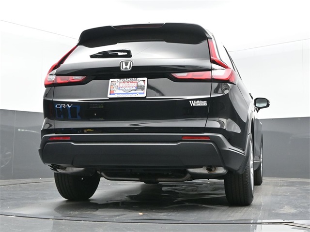 Vehicle image 19 of 35
