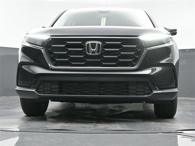 Vehicle image 5 of 32