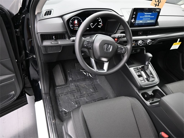 Vehicle image 27 of 32