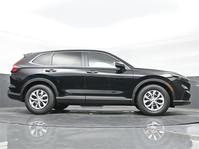 Vehicle image 10 of 32