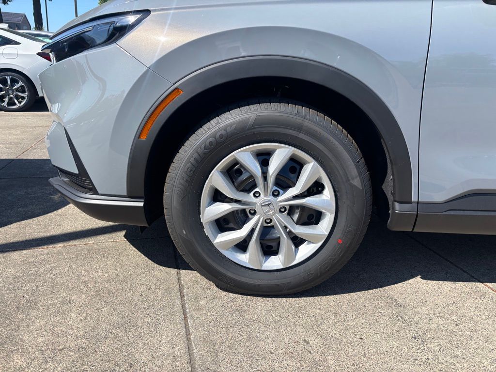 Vehicle image 6 of 27