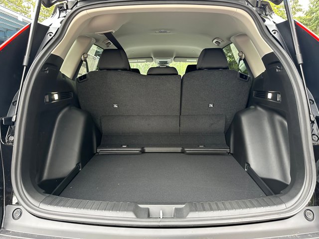 Vehicle image 10 of 30