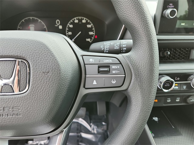 Vehicle image 19 of 25