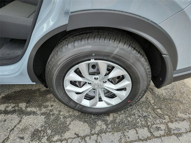 Vehicle image 24 of 25