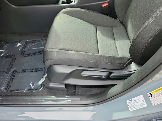 Vehicle image 12 of 25