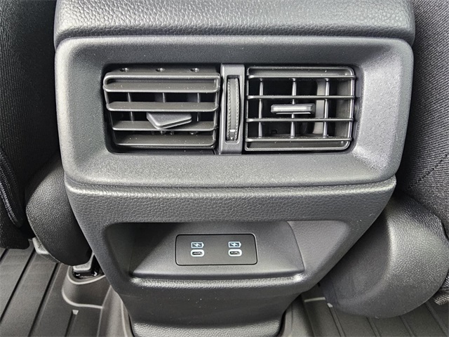 2026 Honda CR-V Hybrid TrailSport Image 21 of 27