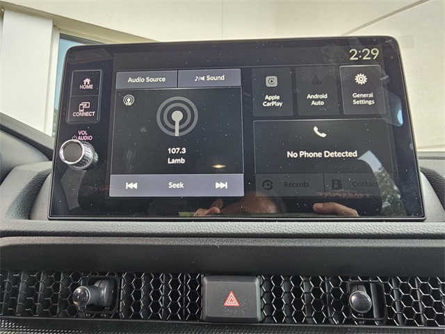 2026 Honda CR-V Hybrid TrailSport Image 16 of 27