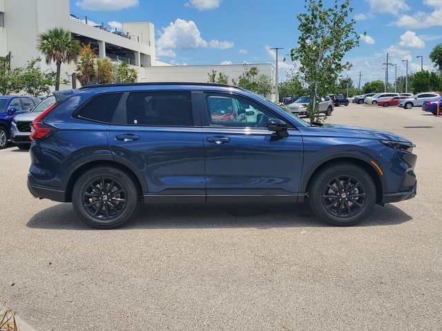 2026 Honda CR-V Hybrid Sport-L Image 5 of 32