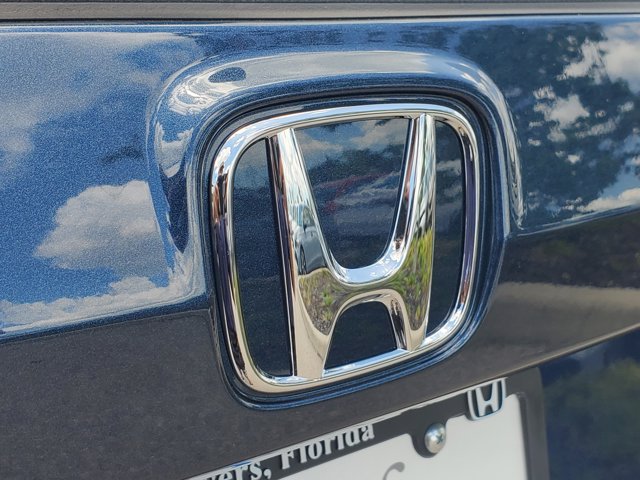 2026 Honda CR-V Hybrid Sport-L Image 30 of 32