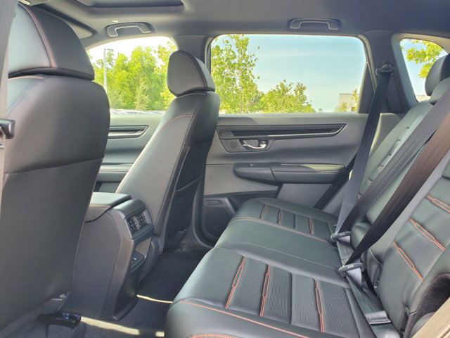 2026 Honda CR-V Hybrid Sport-L Image 13 of 31