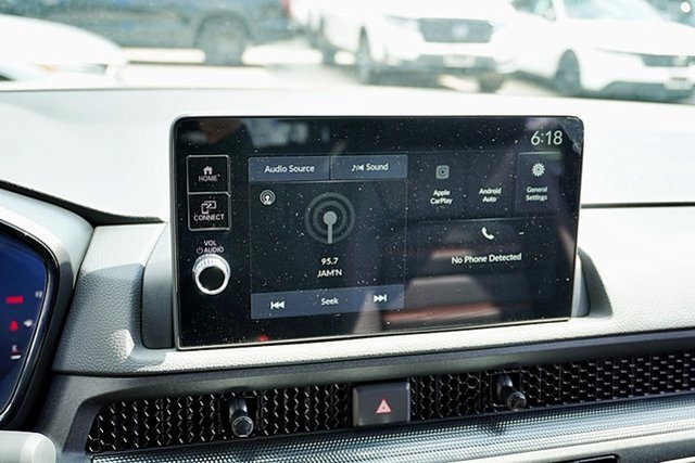 2026 Honda CR-V Hybrid Sport-L Image 25 of 41