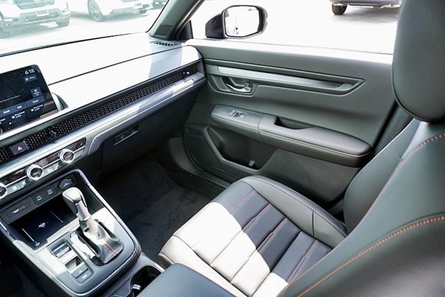 2026 Honda CR-V Hybrid Sport-L Image 37 of 41