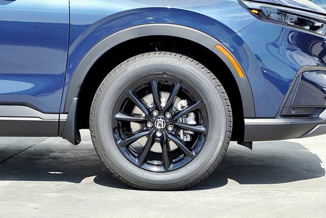 2026 Honda CR-V Hybrid Sport-L Image 8 of 41