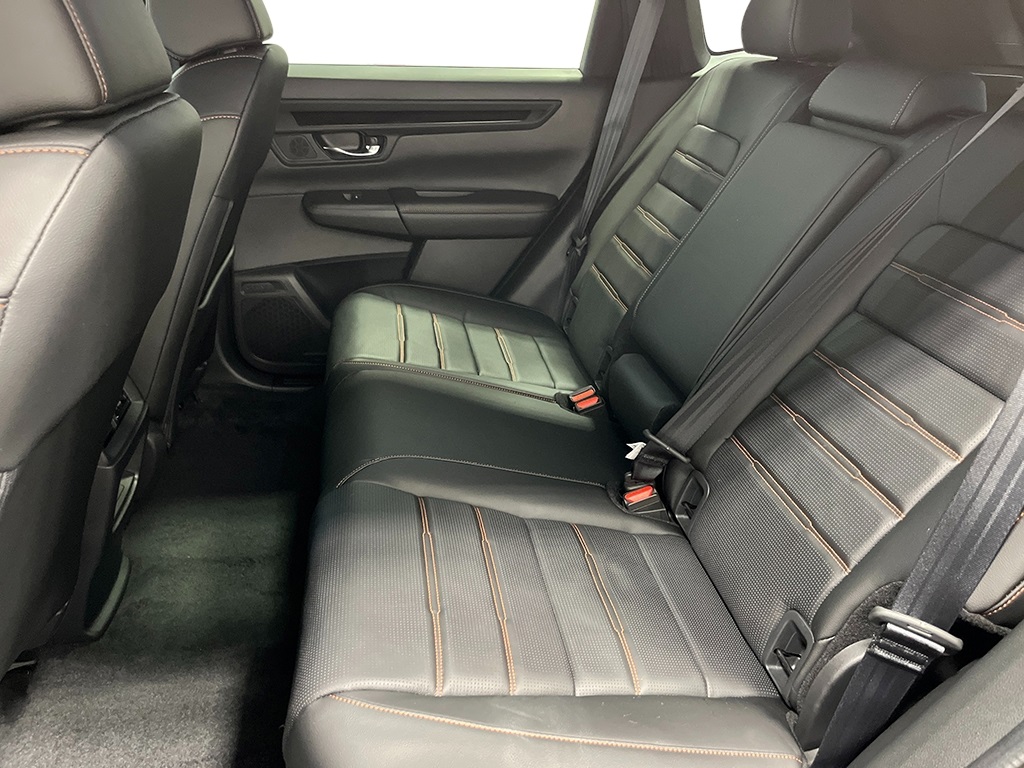 2026 Honda CR-V Hybrid Sport-L Image 14 of 29