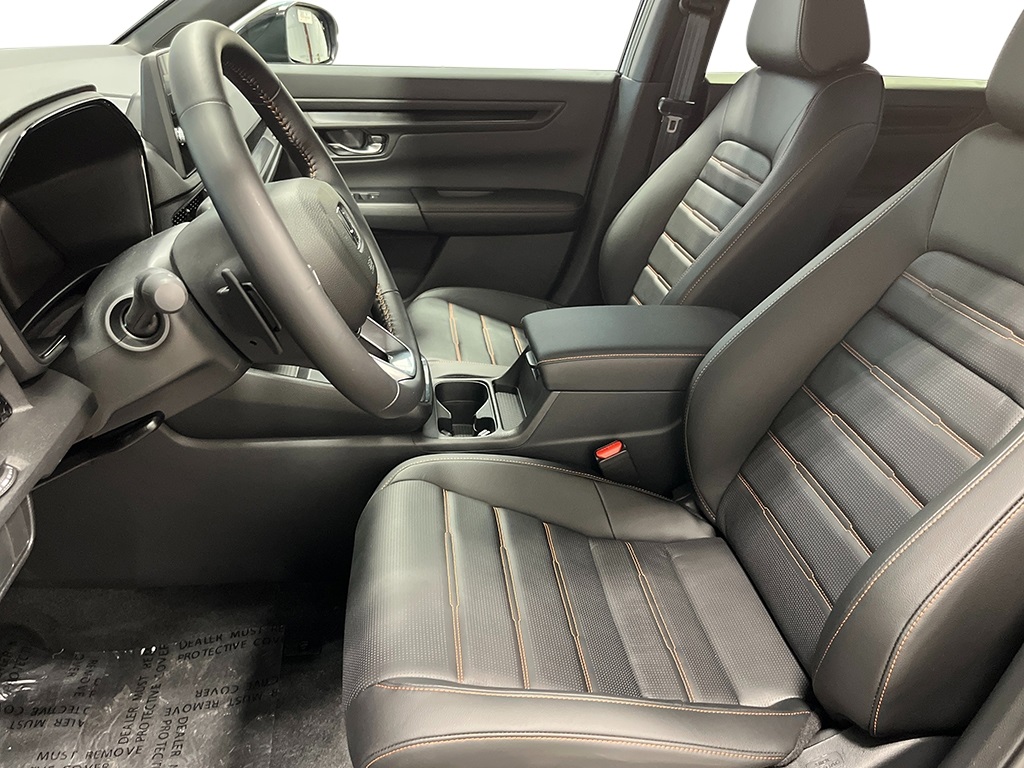 2026 Honda CR-V Hybrid Sport-L Image 12 of 29