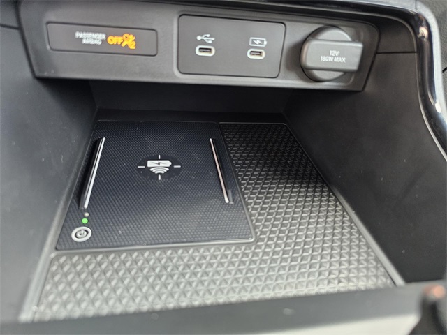 2026 Honda CR-V Hybrid Sport-L Image 7 of 22