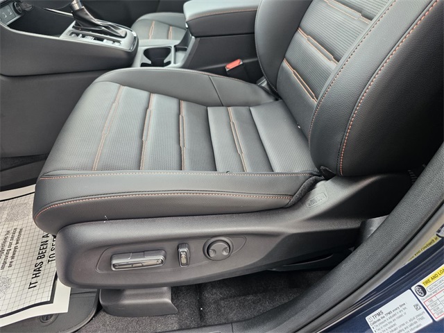 2026 Honda CR-V Hybrid Sport-L Image 21 of 22