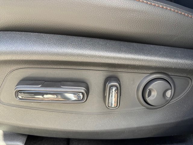 2026 Honda CR-V Hybrid Sport-L Image 26 of 31