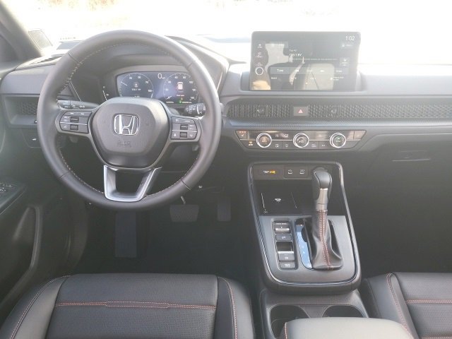 2026 Honda CR-V Hybrid Sport-L Image 16 of 24