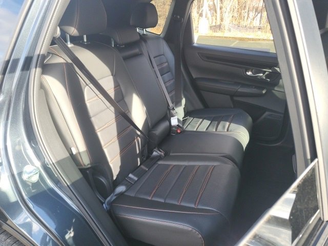 2026 Honda CR-V Hybrid Sport-L Image 13 of 24