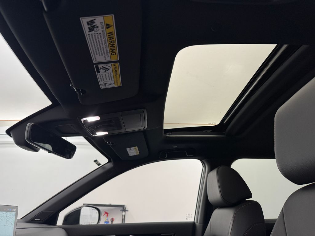 2026 Honda CR-V Hybrid Sport Touring Image 18 of 37