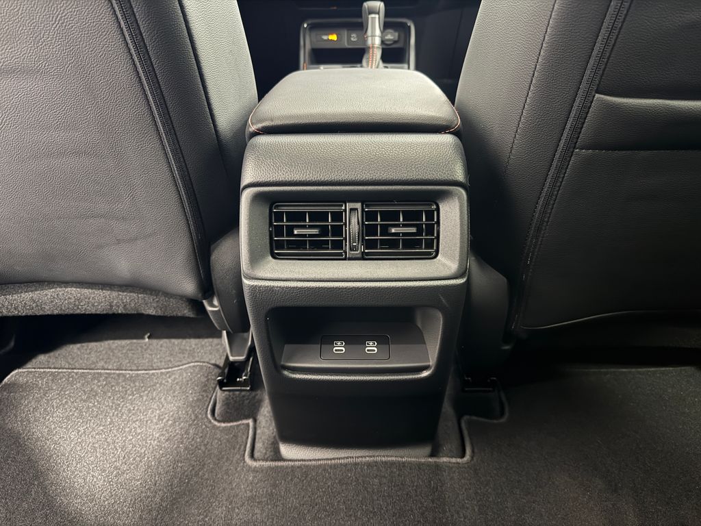 2026 Honda CR-V Hybrid Sport Touring Image 28 of 37