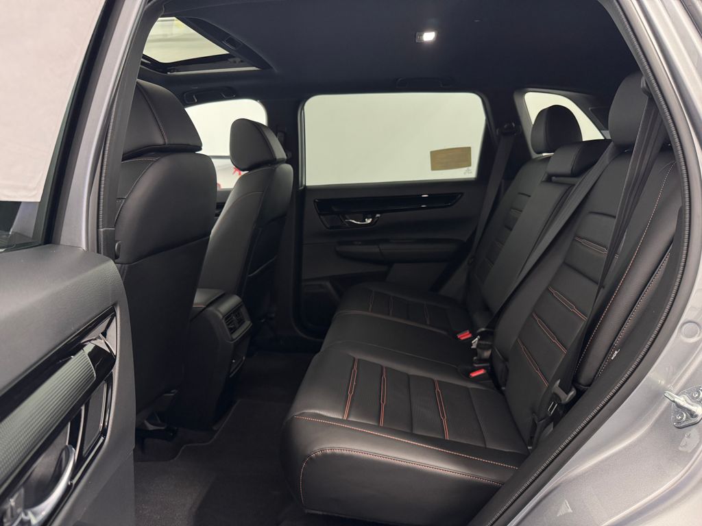 2026 Honda CR-V Hybrid Sport Touring Image 14 of 37