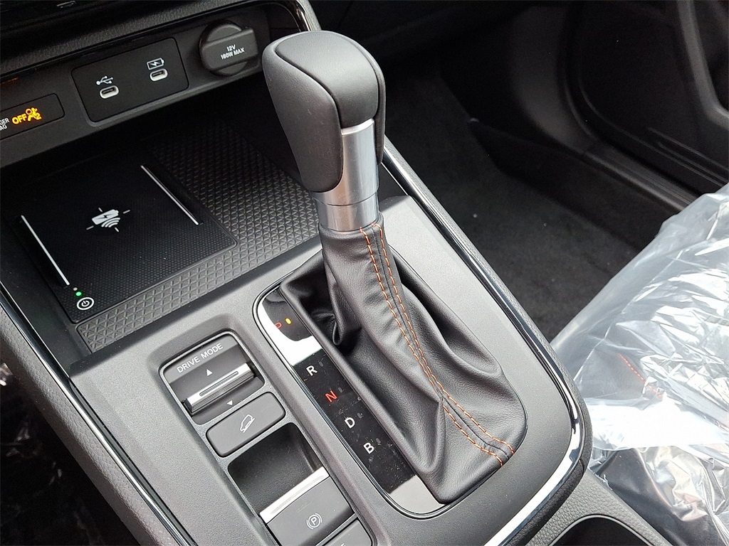 2026 Honda CR-V Hybrid Sport Touring Image 9 of 10