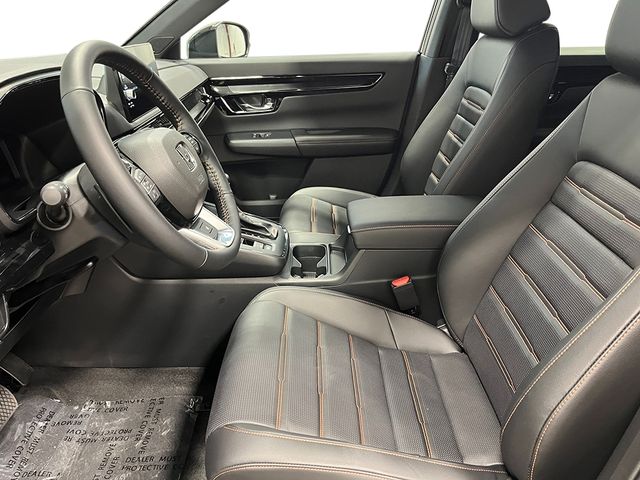 2026 Honda CR-V Hybrid Sport Touring Image 15 of 29