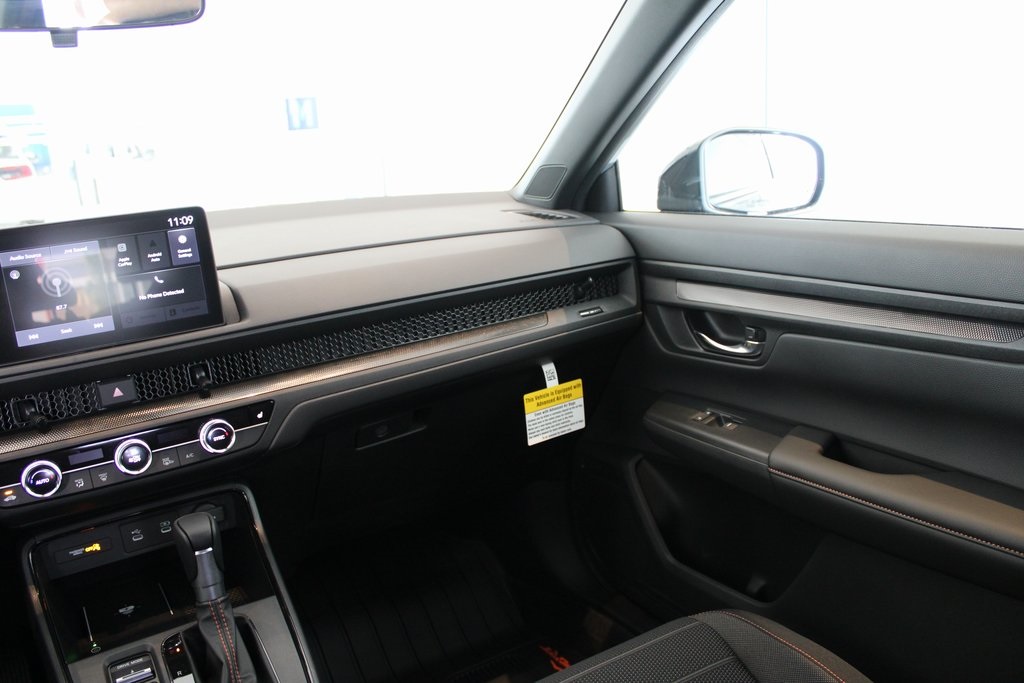 2026 Honda CR-V Hybrid TrailSport Image 15 of 43