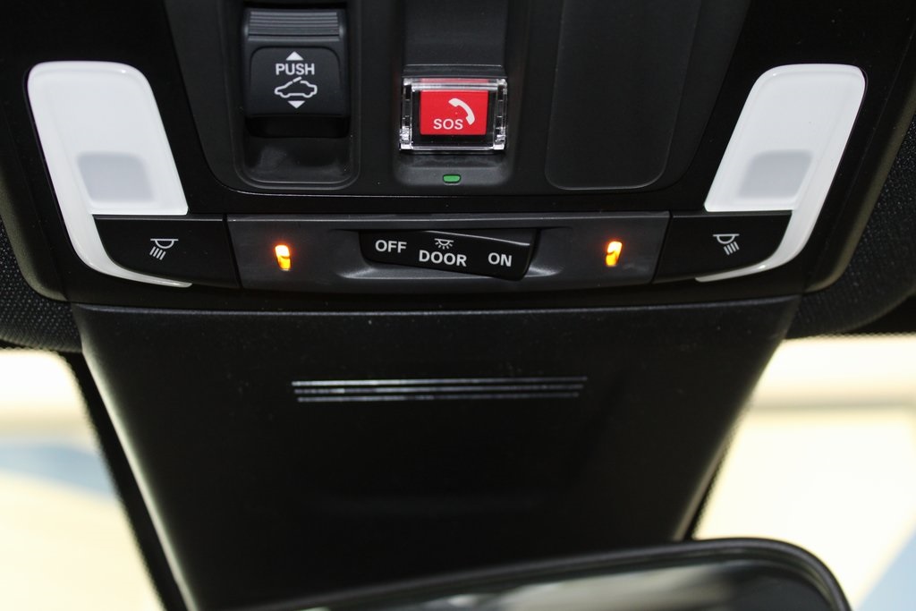 2026 Honda CR-V Hybrid TrailSport Image 26 of 43