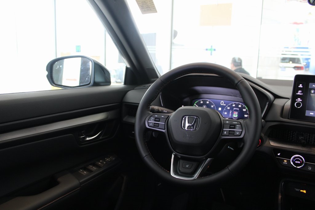 2026 Honda CR-V Hybrid TrailSport Image 16 of 43