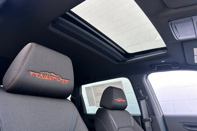 2026 Honda CR-V Hybrid TrailSport Image 29 of 34