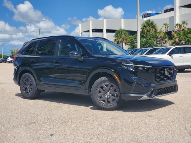 2026 Honda CR-V Hybrid TrailSport Image 3 of 23