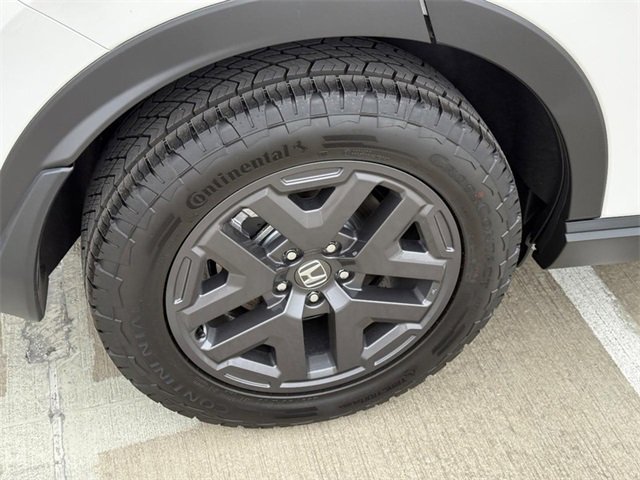 2026 Honda CR-V Hybrid TrailSport Image 4 of 18