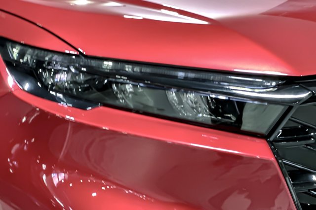 2026 Honda CR-V Hybrid TrailSport Image 26 of 33