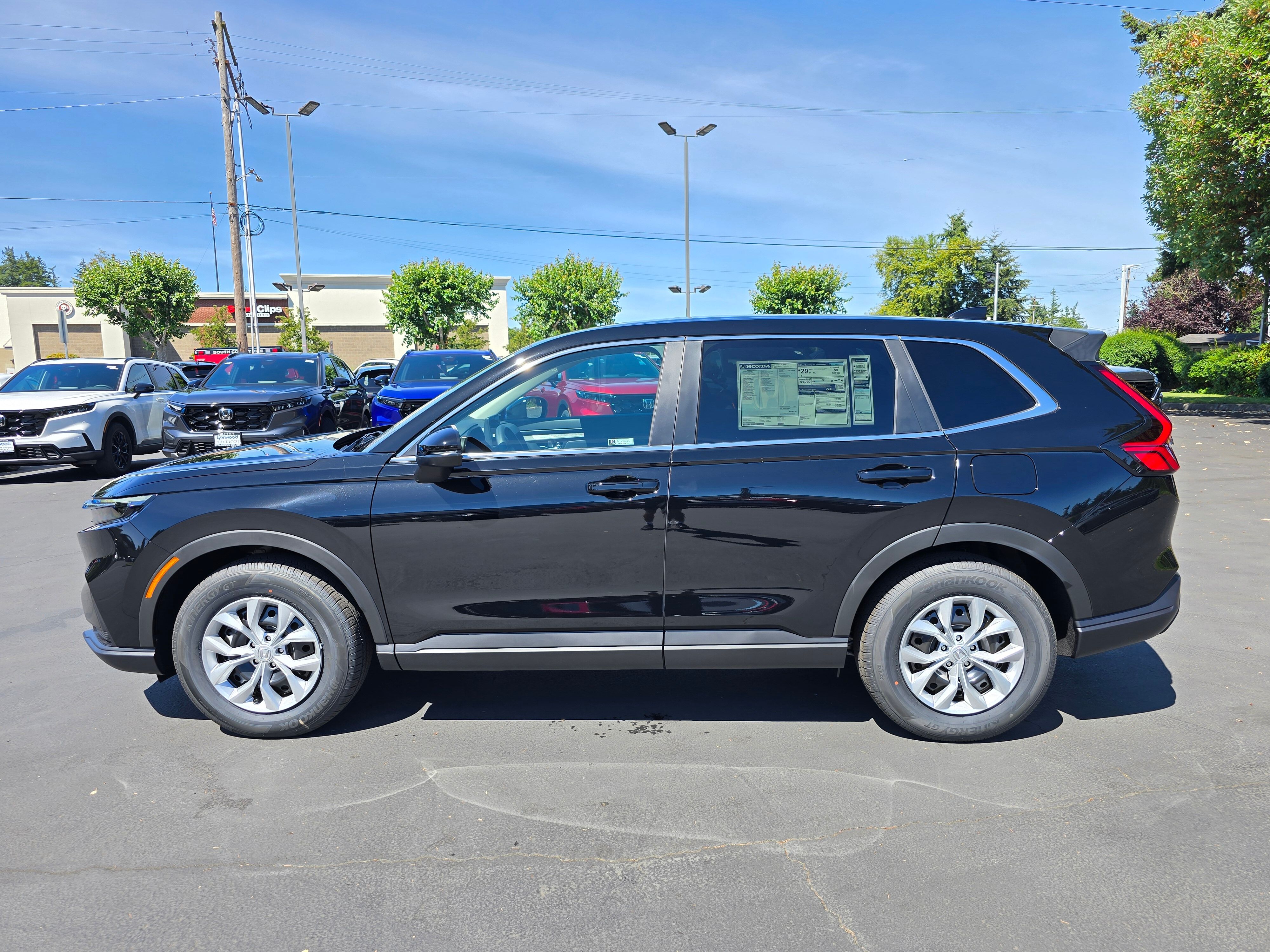 Vehicle image 7 of 25